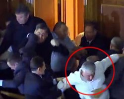 Регионал считает, что из-за драки в Раде на Саламатине не нужно ставить крест