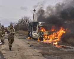 Защитники Бахмута противостоят дронам оккупантов с помощью специальных ружей (фото)