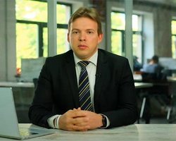 Прислал сообщение из одного слова: "Маски". Коллега Тихановской и Колесниковой Максим Знак не выходит на связь