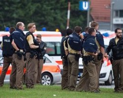В торговом центре в Мюнхене неизвестный застрелил 15 человек, - СМИ