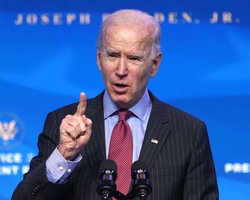 Байден расширил санкции против Беларуси. Его поддержали Канада и Великобритания