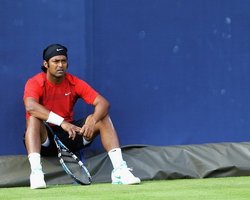 Легендарный индийский теннисист не может найти пару на Олимпиаду