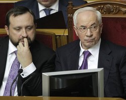 Арбузов возглавил Кабмин на время отпуска Азарова