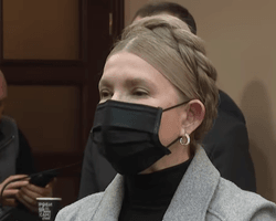 Тимошенко заявила, что ее "уничтожают" накануне мирного соглашения и выборов в Украине (видео)