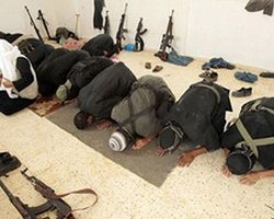 Талибы отравили семерых афганских пограничников