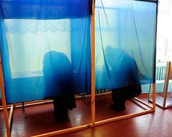 Партию Черновецкого на выборах готовы поддержать 0,4%