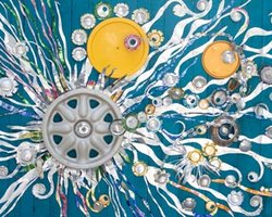 В Киеве пройдет выставка картин из мусора