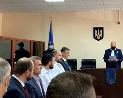 "Не учли доводы защиты": Печерский суд оставил Медведчука под домашним арестом (видео)