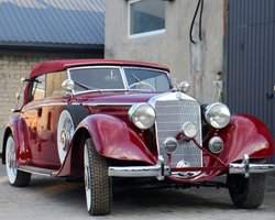 В Україні повернули до життя раритетний кабріолет Mercedes 40-х (фото)