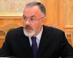 В Верховной Раде провалилась попытка уволить Табачника