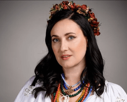 "В ожидании чуда": телеведущая Соломия Витвицкая объявила о своей беременности (видео)