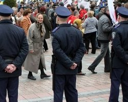 Под стены Верховной Рады приехал глава киевской милиции