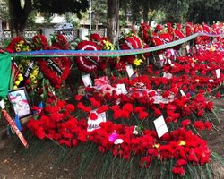 26 могил в одном городе: сколько жизней на самом деле забрала война в Карабахе?