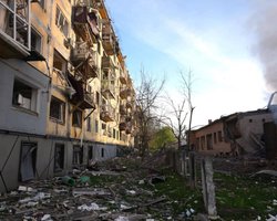 26 людей загинули, 74 — поранені: що відомо про наслідки масованого удару РФ по Україні 5 травня