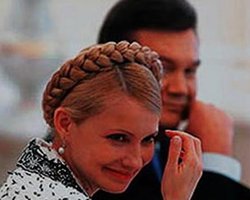 Янукович и Тимошенко получили от ЦИК по 2,5 млн