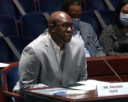 Брат Джорджа Флойда призвал Конгресс реформировать полицию США