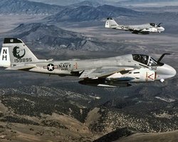 Бомбардировщик A-6 Intruder: главный союзник американцев во Вьетнаме