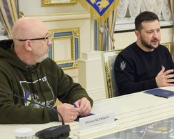 Президент попросил: Резников объяснил, почему не ушел с поста главы Минобороны