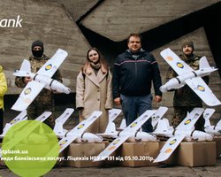 Для посилення обороноздатності України: ОТП БАНК та Фонд Сергія Притули зібрали 1,8 млн грн на благодійному аукціоні