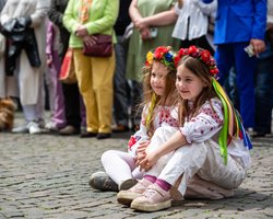 В 9 странах ЕС уменьшилось количество беженцев из Украины, — исследование (инфографика)