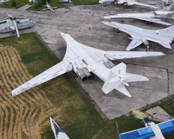 Майже дістались Ту-95 та Ту-160: над аеродромом "Енгельс-2" збили безпілотники, — ЗМІ (фото)