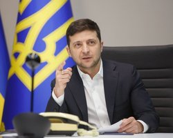 Зеленский о событиях в Беларуси: Украина умеет защищать своих граждан, и всегда это будет делать