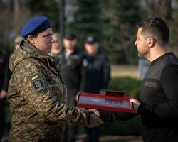 Уперше в лавах Нацгвардії звання Героя України отримала жінка: деталі (фото, відео)