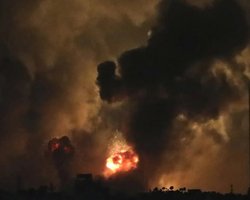 Пакистан нанес авиаудар по столице Афганистана: в городе прогремели мощные взрывы, — СМИ (видео)