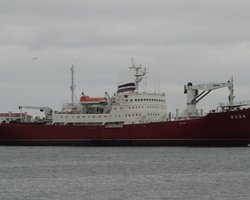 Россия по-прежнему активно везет военную технику в Сирию, – Reuters