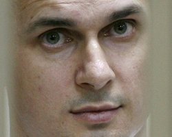 Сенцова увозили в реанимацию из-за голодовки