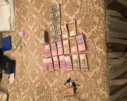 Чиновников Укргаздобычи поймали на взятке в 9 млн гривен