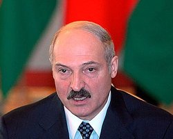 К поздравлениям Януковичу присоединился Лукашенко
