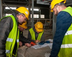 Упростить миграционную политику: почему для восстановления Украине придется приглашать мигрантов