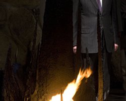 Огорченный "ненормальностью" отношений с Москвой, Азаров не устает верить в благосклонность Газпрома