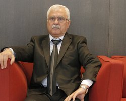 Сирийских оппозиционеров возглавил христианин