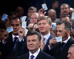 Сюжет дня. Партия Регионов может повторить судьбу коммунистов