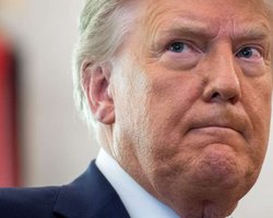 Меркель заступилась за Трампа в скандале с Twitter