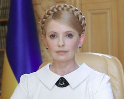 Тимошенко на Майдане: в стране все хорошо