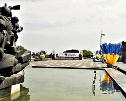 Половина украинцев придерживается советской интерпретации 9 мая, – опрос