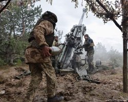 В Бахмуте бойцы ВСУ метким выстрелом уничтожили пулеметный расчет врага (видео)