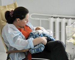 Депутаты увеличили выплаты при рождении ребенка