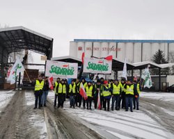 Каждая компания теряет по 700 тысяч евро: бизнес подсчитал ущерб из-за блокады границы