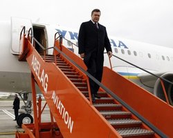 Сегодня Янукович летит в Москву