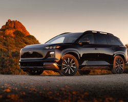 Велетень для сім'ї: представлено найбільший і найпотужніший Subaru в історії (фото)