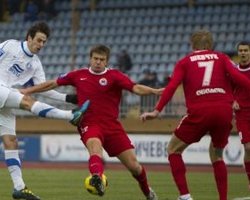 Ильичевец выиграл у Днепра со счетом 3:2