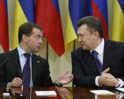 Ефремов: Янукович долго просил Россию оставить флот в Крыму