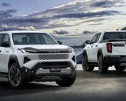 Toyota представила яскраві пікапи для серйозного бездоріжжя (фото)