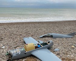 Нес 30 кг взрывчатки: на пляже в Севастополе нашли БПЛА "Бобер",  – росСМИ (фото)