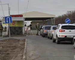 Боевики на КПВВ "Новотроицкое" будут пропускать людей только дважды в неделю