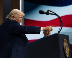 Трамп поставив новий дедлайн Ірану: "На них обрушиться все пекло"